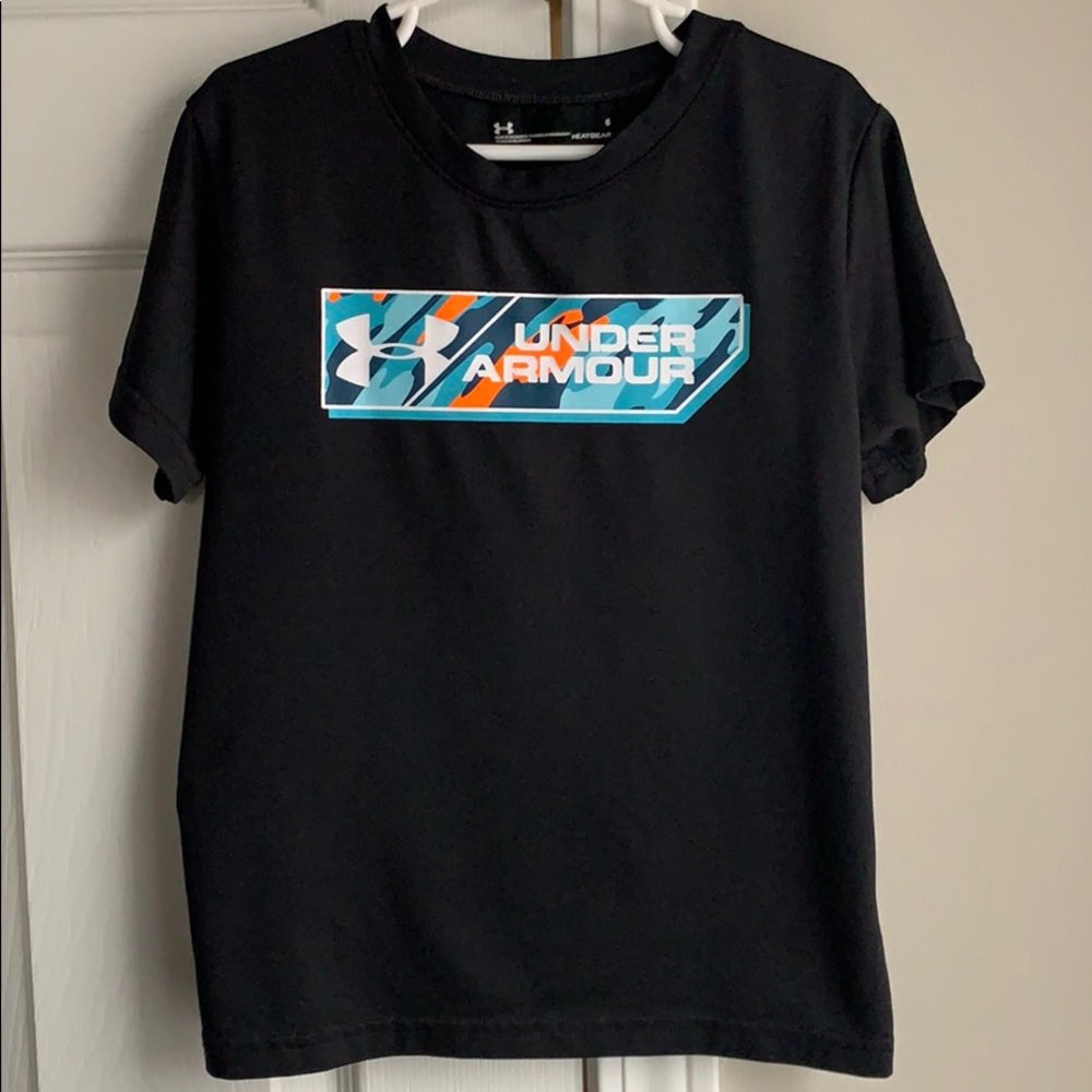 Boy’s Under Armour Black Shirt